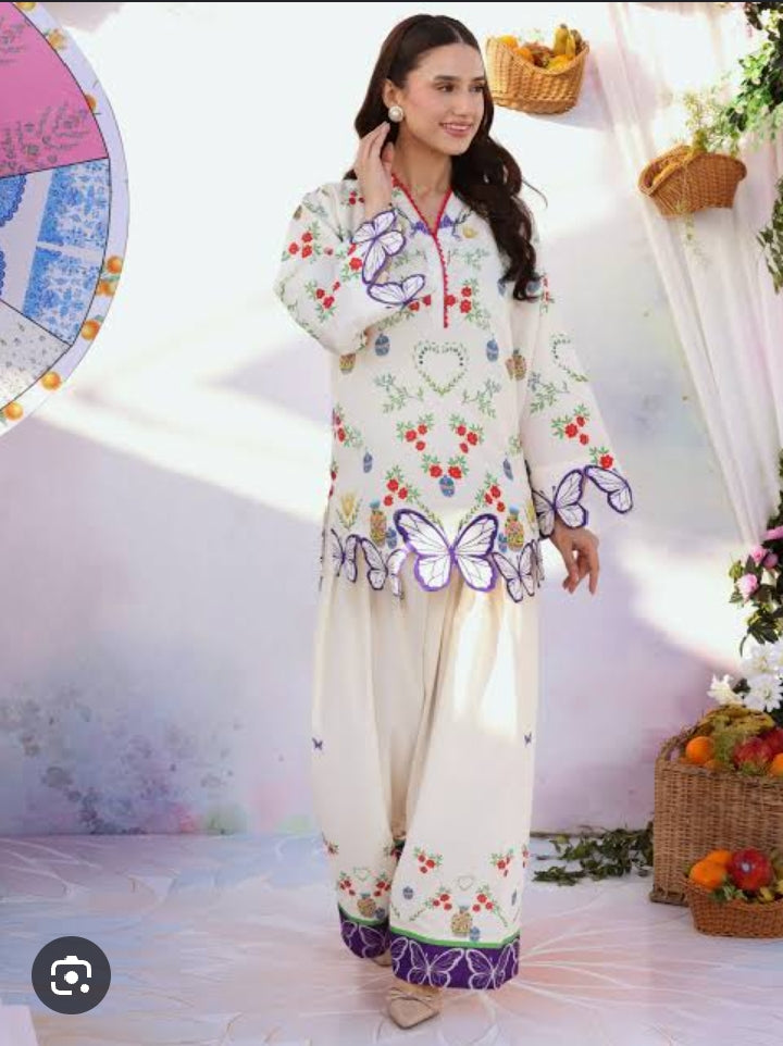 Butterfly Bloom 2PC.
