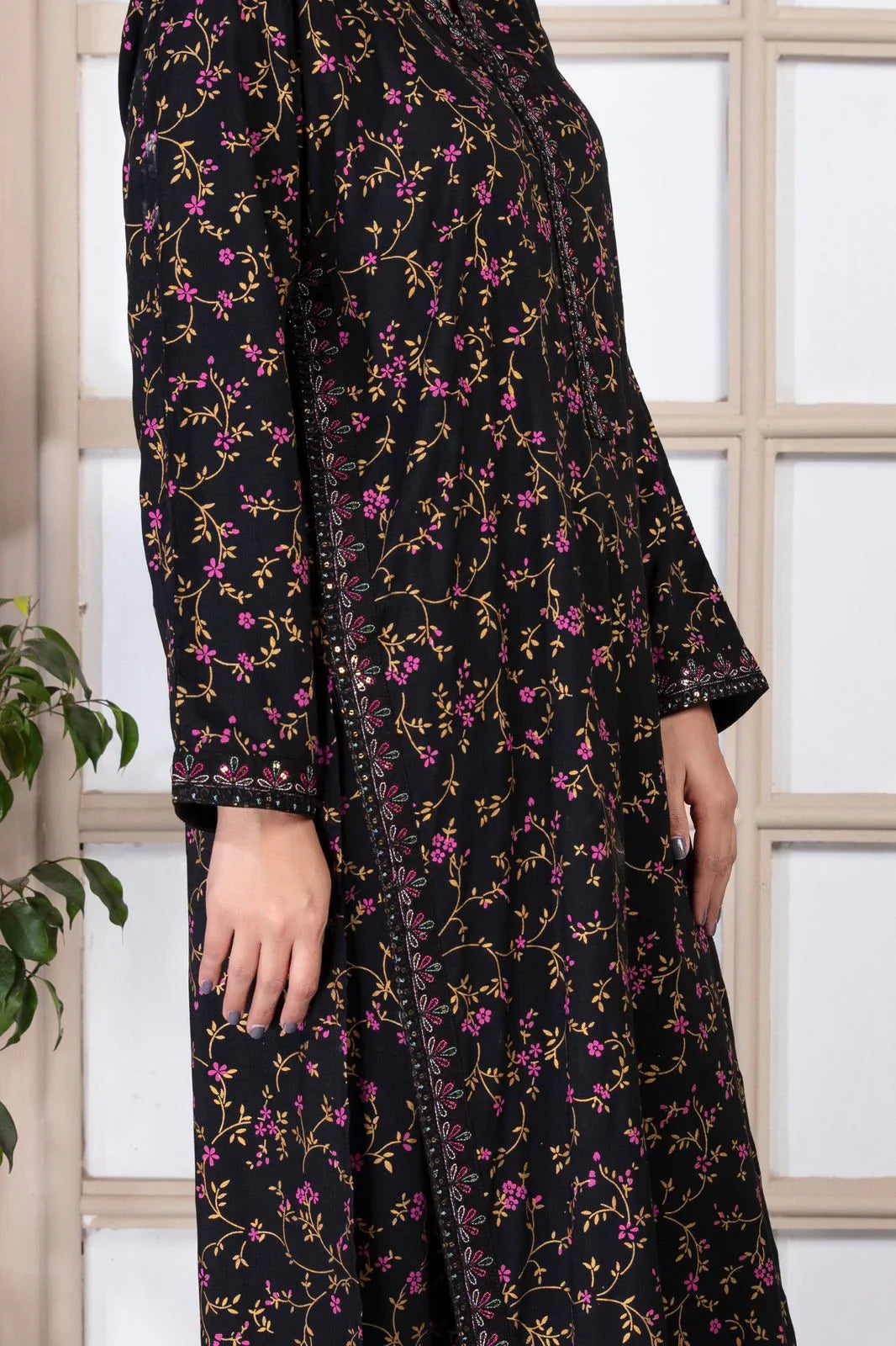 Black Rose Stitched 2pc