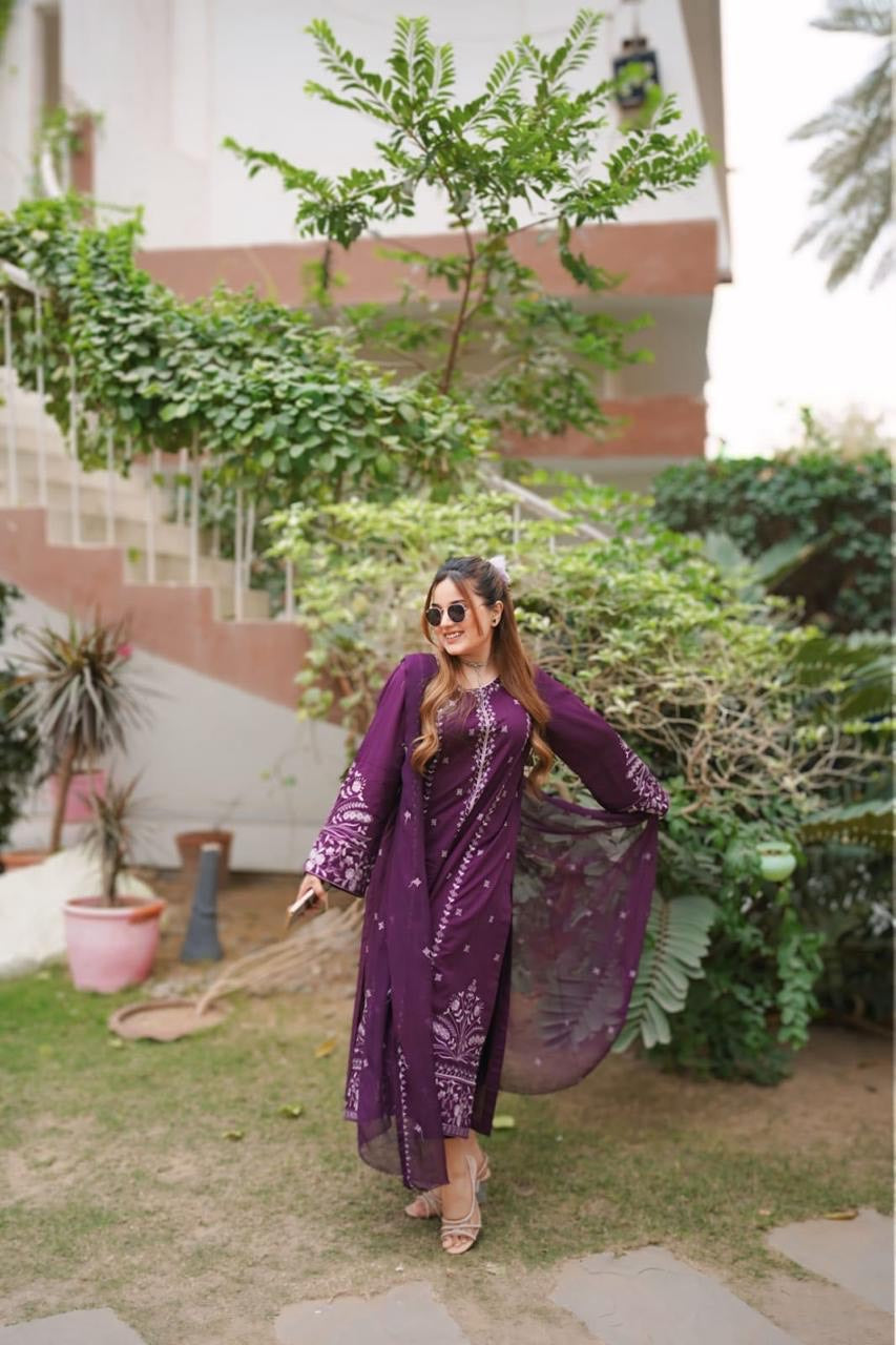 Royal Breeze – 3PCs