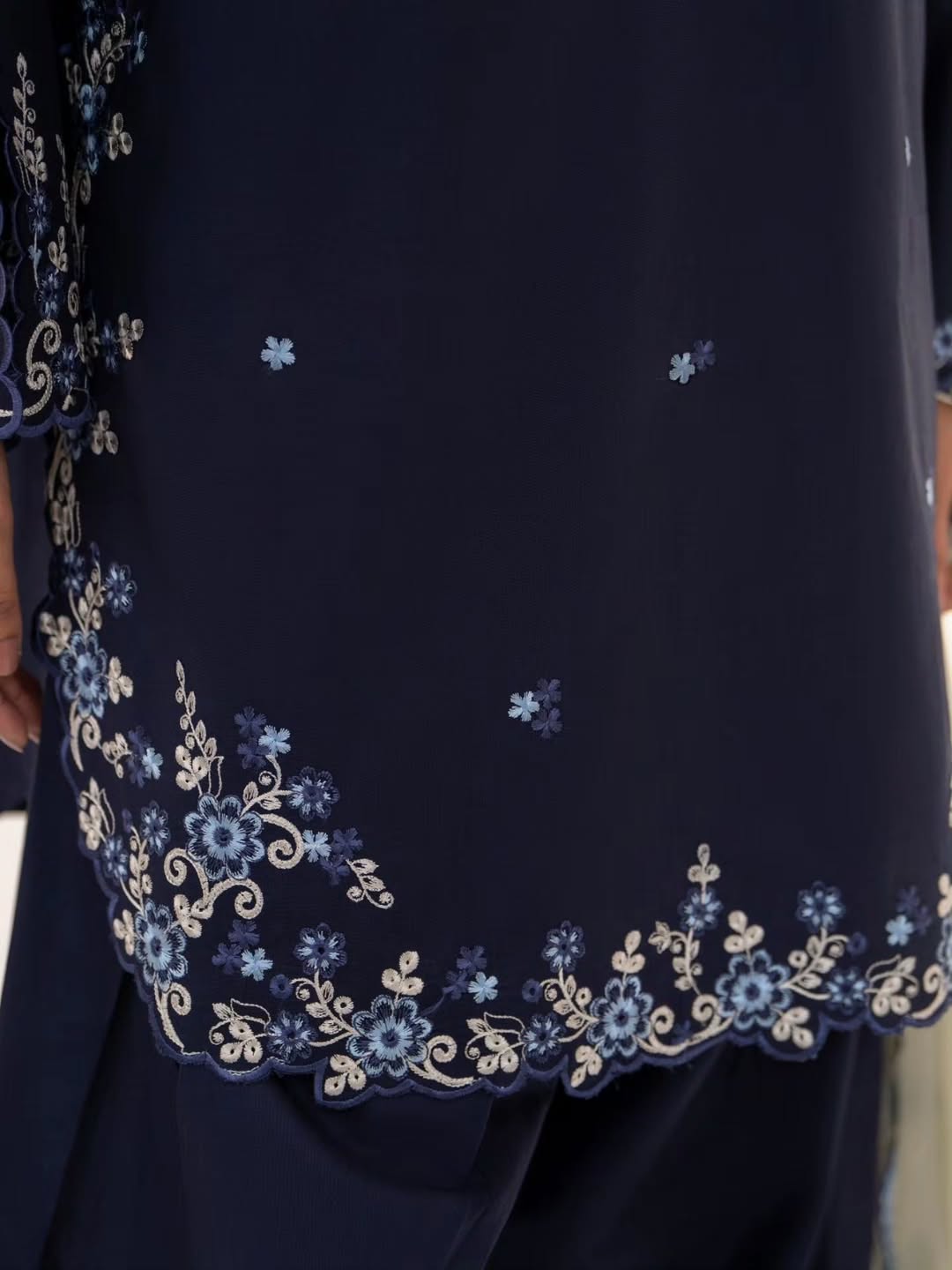 NAVY BLUE EMBROIDERED 3PC