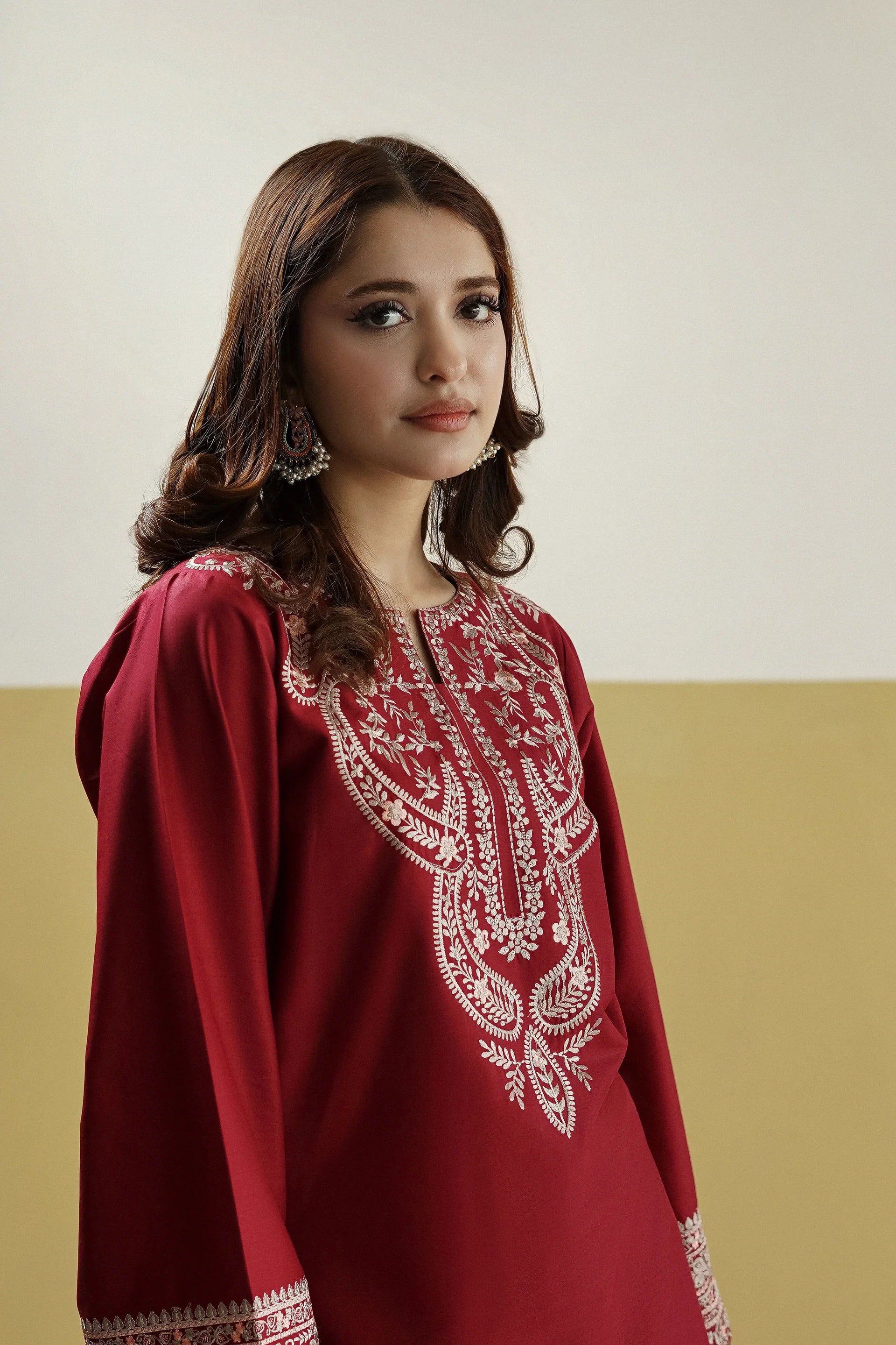 Gulnaar 2pc embroidered