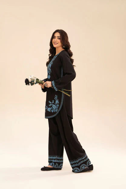 NOOR-E-SHAAM EMBROIDRED 2PC