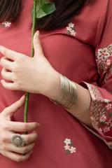 Meherbano –  2-Piece Set (Stitched)