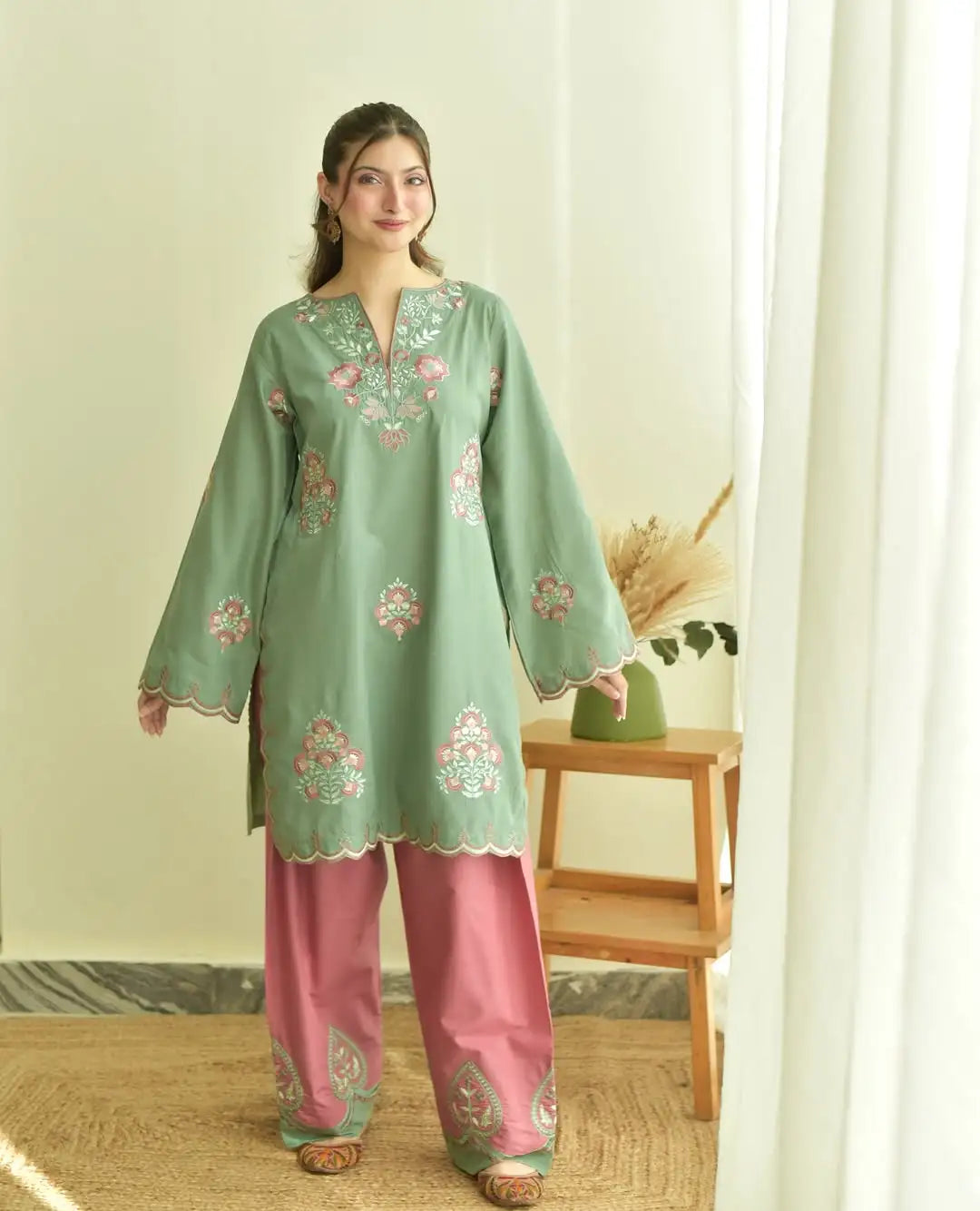 Areeba 3PC.