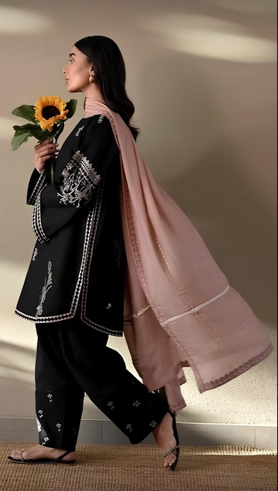 Soul Luxury Embroidered Co-Ord Set