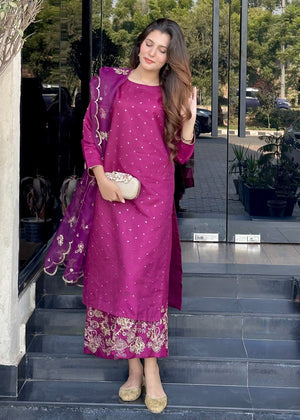 Gulbahar – Magenta Grace 3PCs