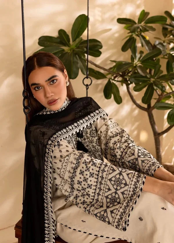 Ivory Charm – Black & White Luxury 3PCs